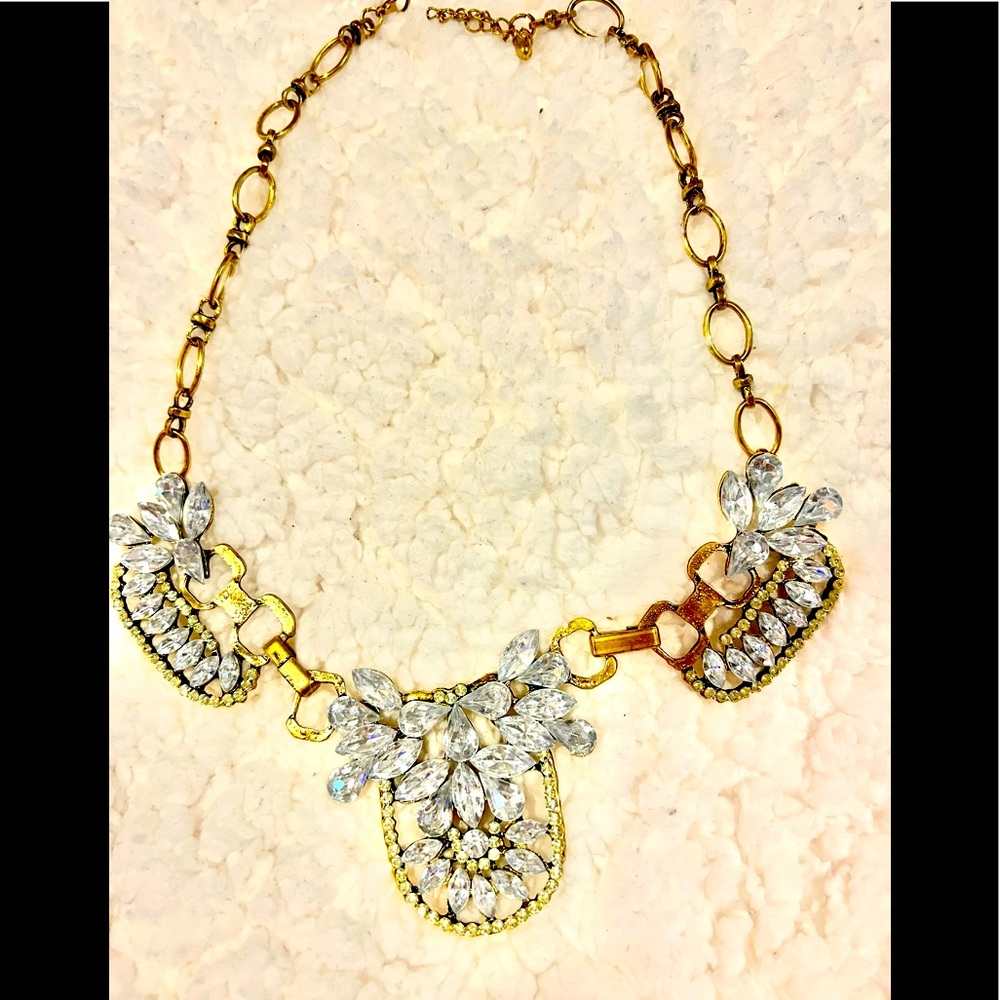 Beautiful couture necklace